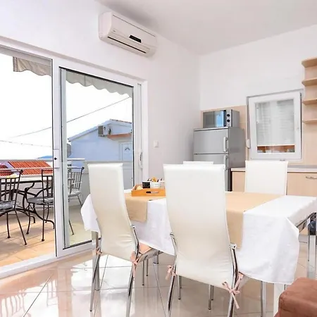 Francesco Apartament